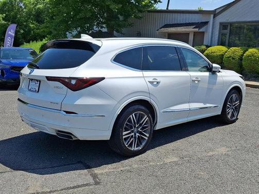 2025 Acura MDX Advance