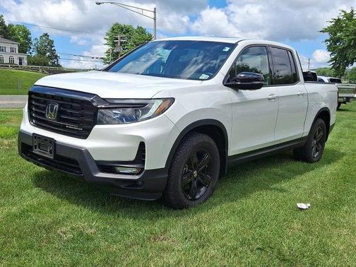 2022 Honda Ridgeline Black Edition
