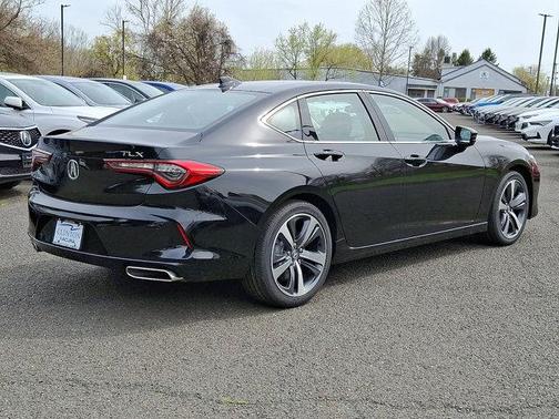 2025 Acura TLX Technology