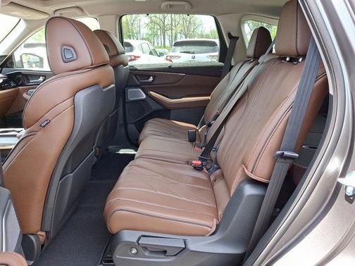 2025 Acura MDX Advance