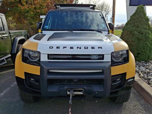 2023 Land Rover Defender 90 X-Dynamic SE