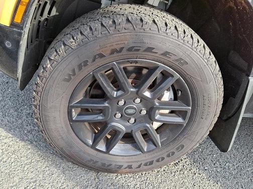 2023 Land Rover Defender 90 X-Dynamic SE