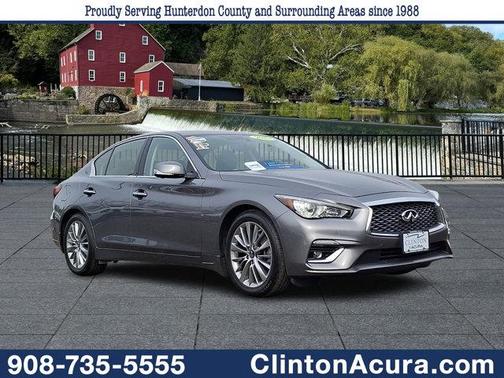 2023 INFINITI Q50 LUXE