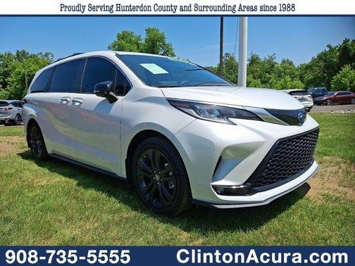 2023 Toyota Sienna XSE 25th Anniversary