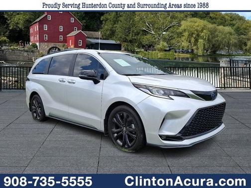 2023 Toyota Sienna XSE 25th Anniversary