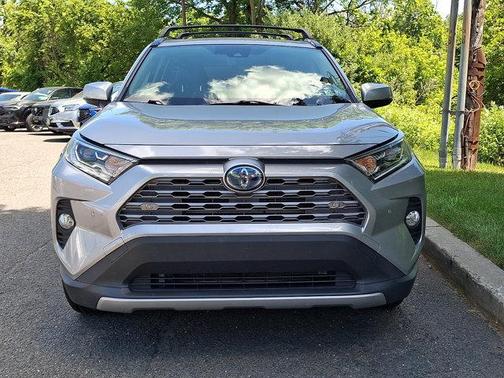 Silver Sky Metallic 2019 Toyota RAV4 Hybrid Limited