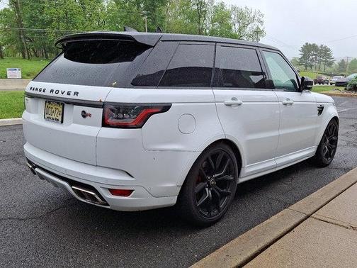 2022 Land Rover Range Rover SVR Carbon Edition