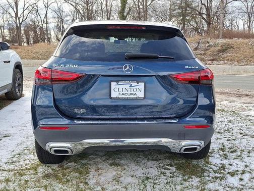 2023 Mercedes-Benz GLA 250 Base 4MATIC