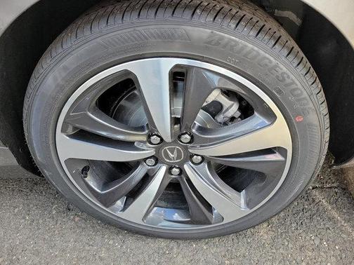 2025 Acura TLX Technology