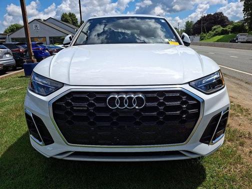 2025 Audi Q5 45 S line quattro Premium