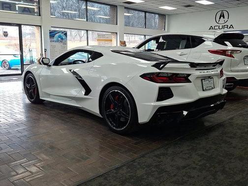 2024 Chevrolet Corvette Stingray w/2LT