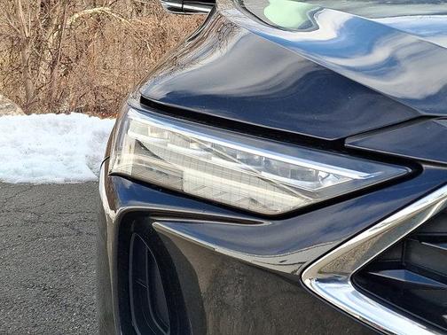 2022 Acura MDX Advance