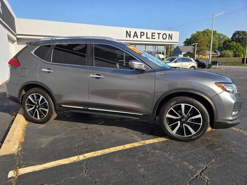 2017 Nissan Rogue SL