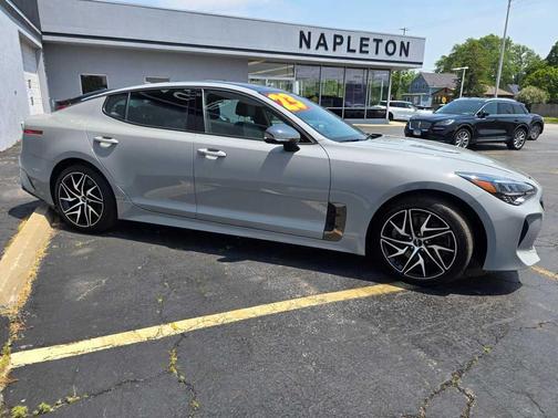 2023 Kia Stinger GT-Line