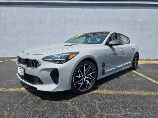 2023 Kia Stinger GT-Line