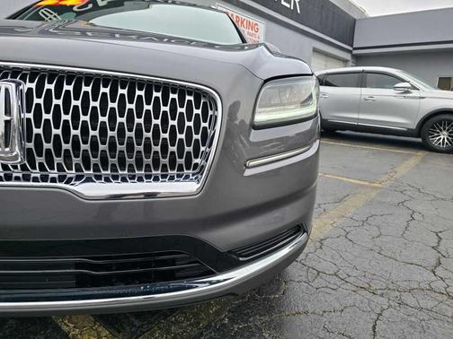 2022 Lincoln Nautilus Reserve