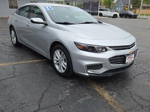 Silver Ice Metallic 2016 Chevrolet Malibu 1LT