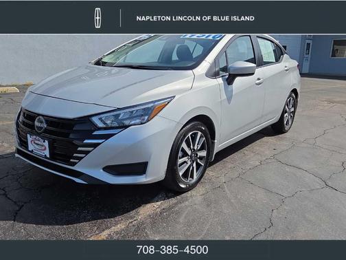 Brilliant Silver Metallic 2025 Nissan Versa 1.6 SV