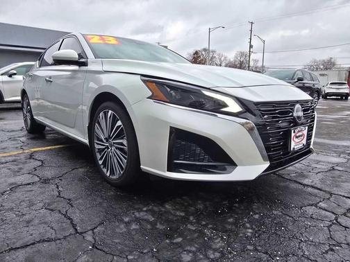 2023 Nissan Altima 2.5 SL