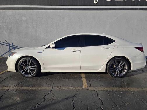 2019 Acura TLX V6 Technology & A-Spec
