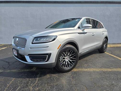2019 Lincoln Nautilus Select