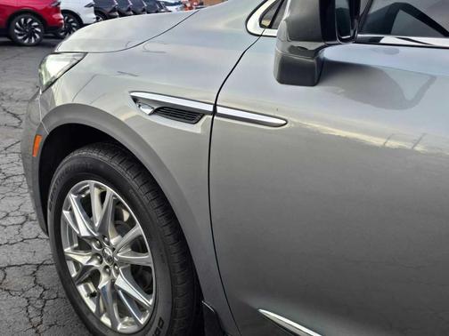 2023 Buick Enclave Premium