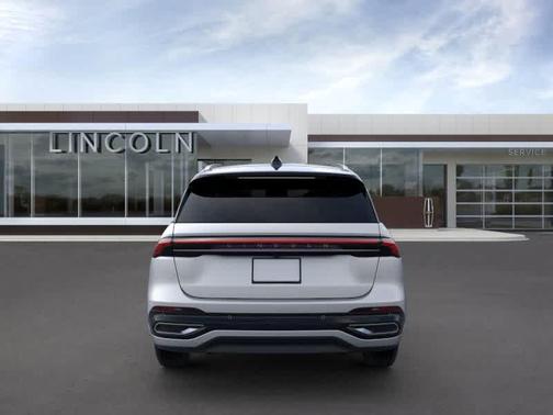 2025 Lincoln Nautilus Reserve