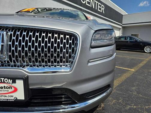 2021 Lincoln Nautilus Reserve