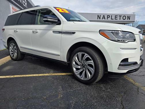 2023 Lincoln Navigator Reserve