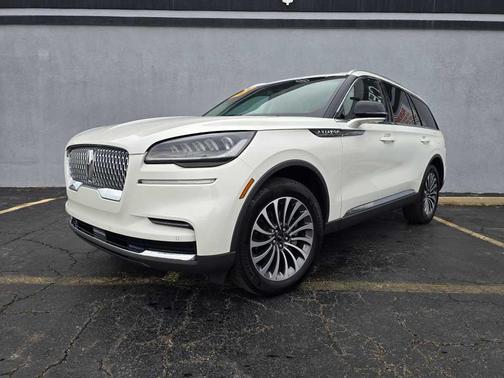 2023 Lincoln Aviator Standard AWD