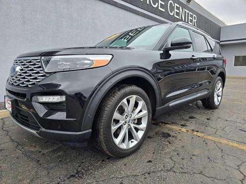2023 Ford Explorer Platinum