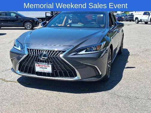 Cloudburst Gray 2022 Lexus ES 350 Base