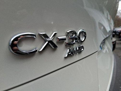 Snowflake White Pearl Mica 2026 Mazda CX-30 2.5 S Premium Package