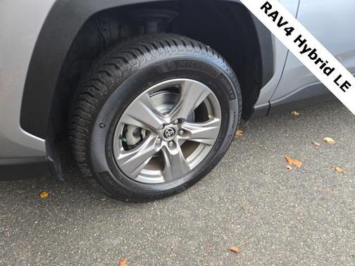 2023 Toyota RAV4 Hybrid LE