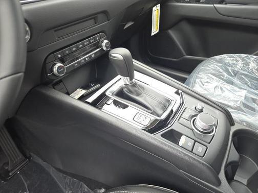 2025 Mazda CX-5 Carbon Edition