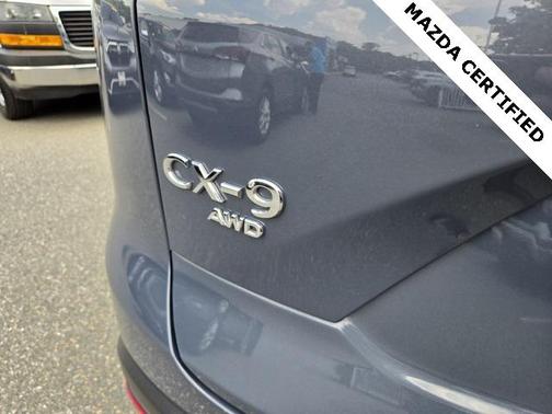 2023 Mazda CX-9 Carbon Edition