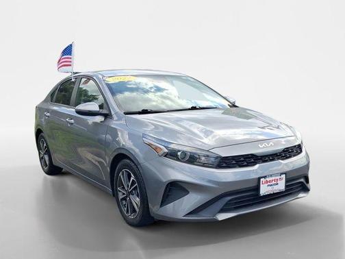 Steel Gray 2022 Kia Forte LXS