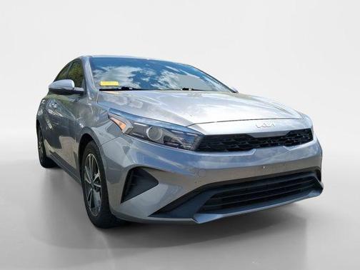 Steel Gray 2022 Kia Forte LXS