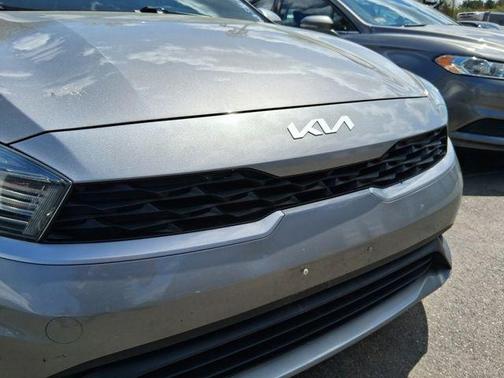Steel Gray 2022 Kia Forte LXS