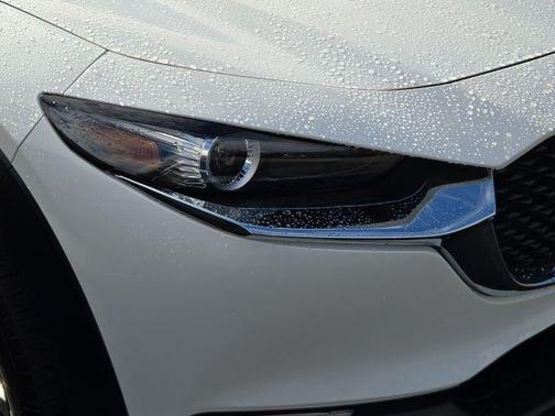 Snowflake White Pearl Mica 2024 Mazda CX-30 2.5 S