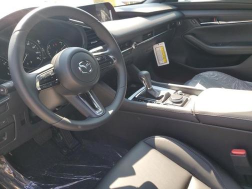 2025 Mazda Mazda3 FWD w/Preferred Package