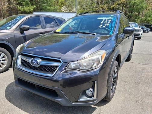 Dark Gray Metallic 2017 Subaru Crosstrek 2.0i Premium
