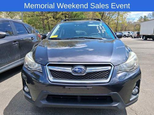 Dark Gray Metallic 2017 Subaru Crosstrek 2.0i Premium