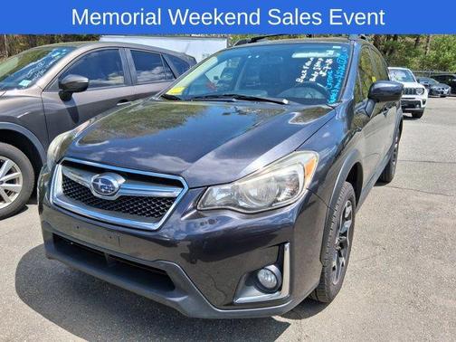 Dark Gray Metallic 2017 Subaru Crosstrek 2.0i Premium