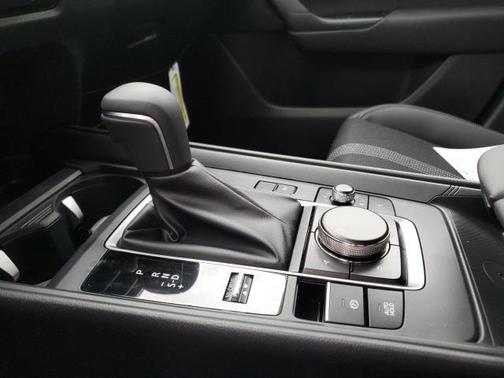 2025 Mazda CX-50 Hybrid Preferred Package