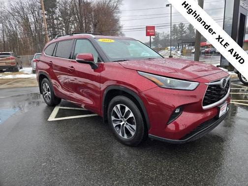 2022 Toyota Highlander XLE