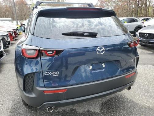 2025 Mazda CX-50 2.5 S Preferred Package