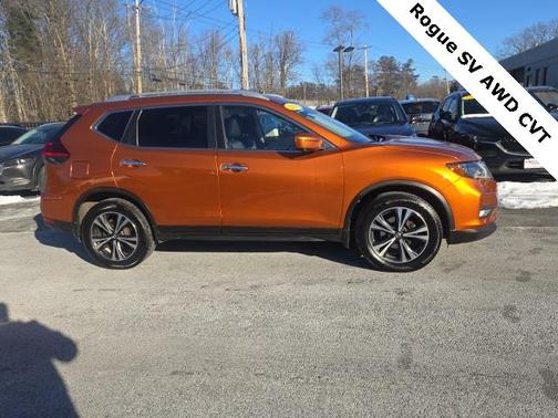 2020 Nissan Rogue SV