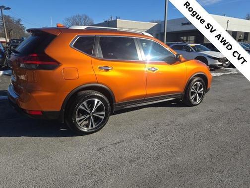 2020 Nissan Rogue SV
