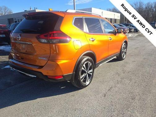 2020 Nissan Rogue SV